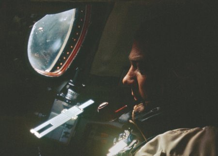Il regolo calcolatore con Aldrin sull'Apollo 11
